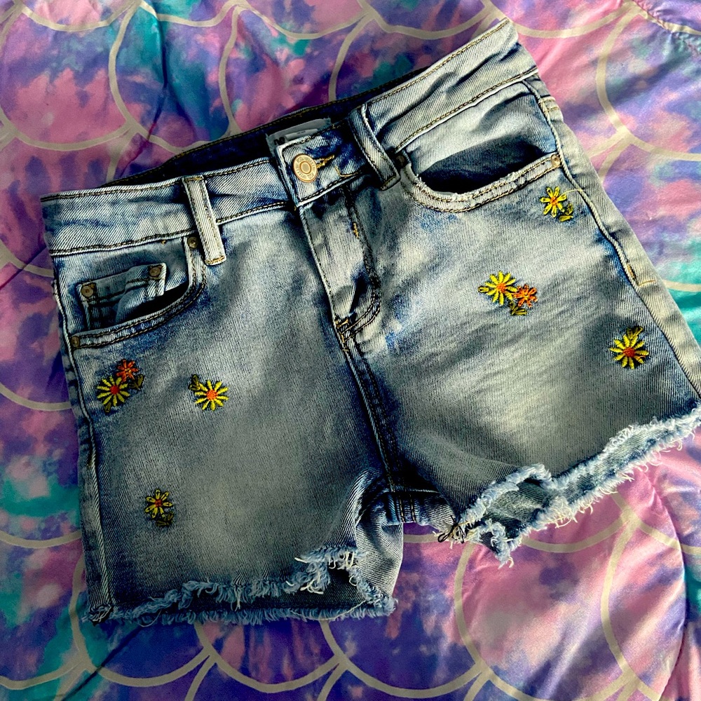 Girls RSQ by Tillys sz 14 sunflower jeans. These are high waste and super cute!
